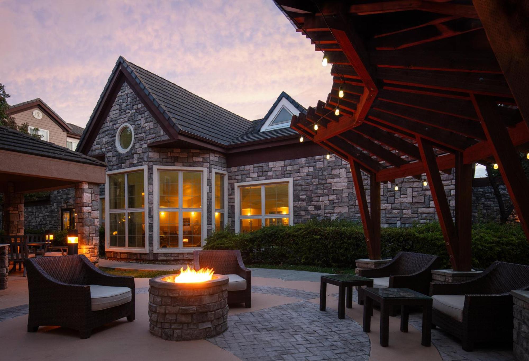 Staybridge Suites Fairfield Napa Valley Area By Ihg Exterior photo
