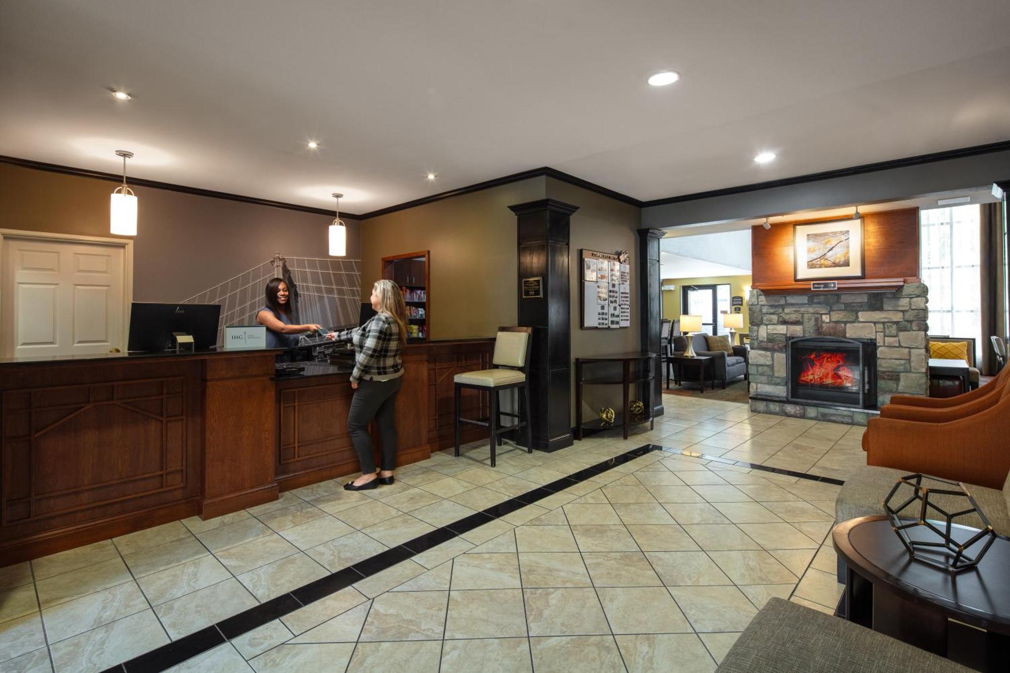 Staybridge Suites Fairfield Napa Valley Area By Ihg Exterior photo